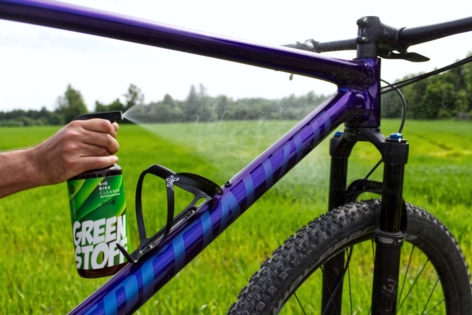 Header Bild Green Stoff Spruehen 2